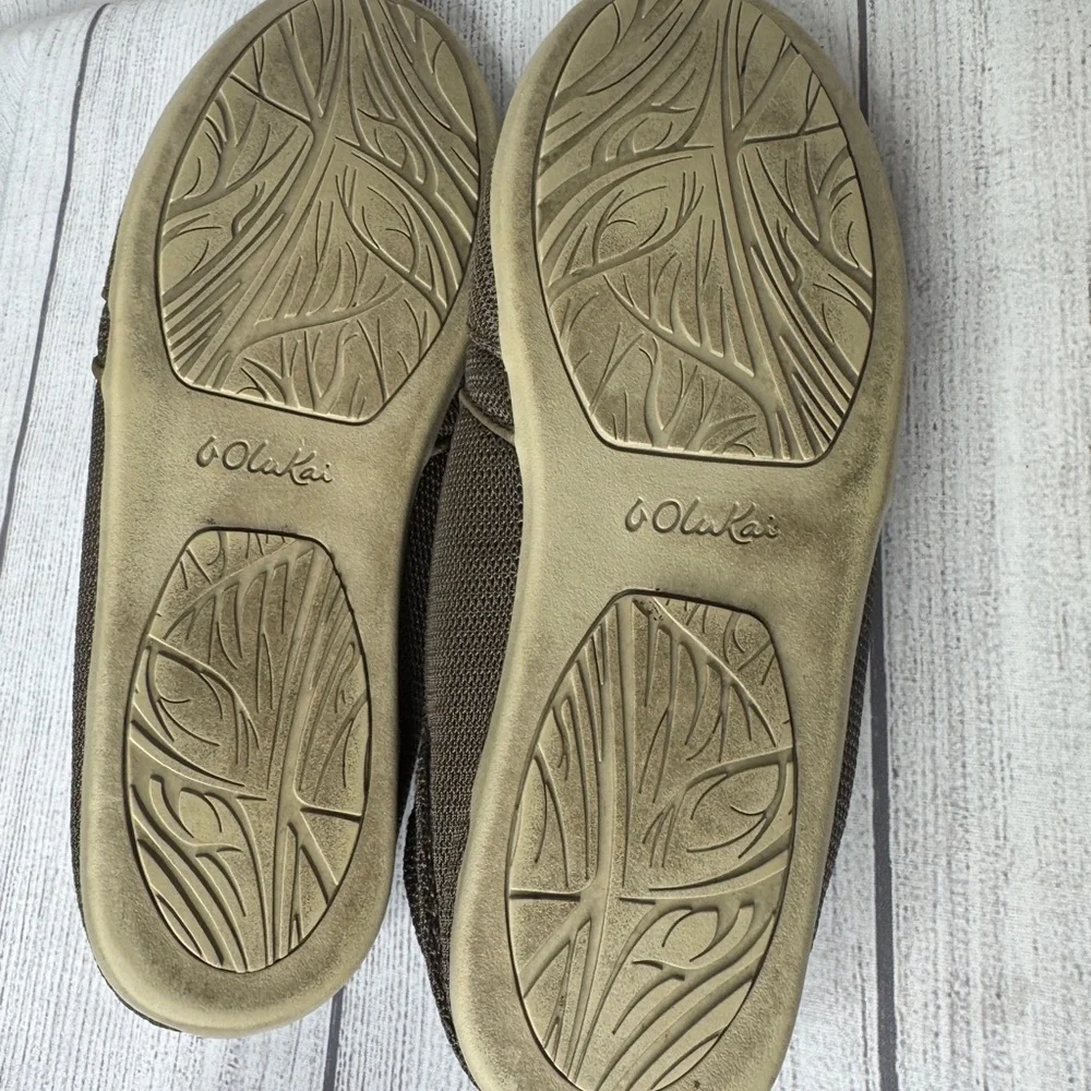Olukai Flats‎ Women's 6.5 Waialua Mesh Slip-On Brown Beach Casual Shoes Vacation
